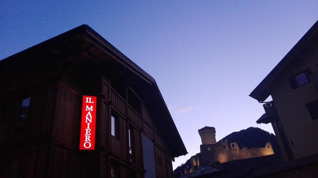 Hotel Il Maniero Ossana Eksteriør bilde